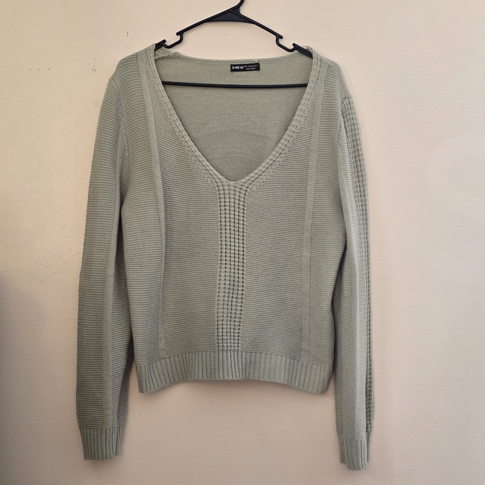 SHEIN Women"s Large Sage Green V-Neck Knit Sweater